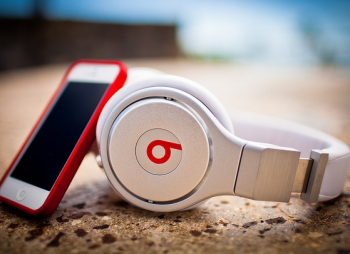 Apple намерена сократить треть персонала Beats после поглощения