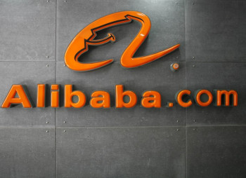 Alibaba инвестирует $590 млн. в китайского производителя смартфонов Meizu