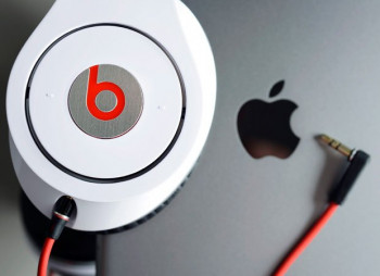 Apple может поглотить производителя наушников Beats Electronics за $3,2 млрд