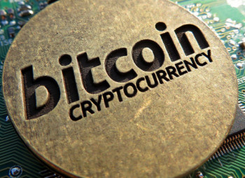 Что такое Bitcoin – инвестиционный инструмент или нелегальная валюта?