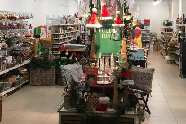 Продажа сети магазинов товаров и декора для дома Butlers