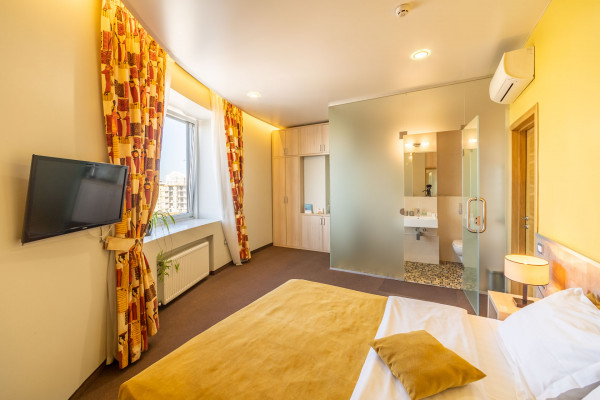 PEOPLE – mini-hotel in Odessa