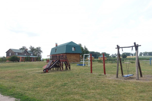 Продажа базы отдыха в Черкасской области