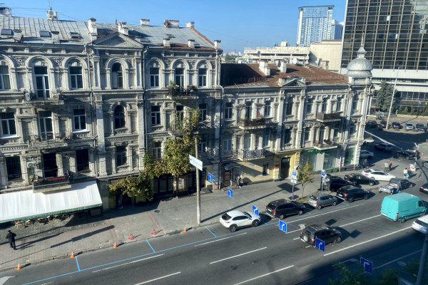 Продажа или аренда офиса 1 555 м2 в БЦ "Европа Плаза" в Киеве, ул. Саксаганского 120