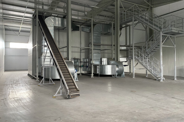 Продаж промислово-складського комплексу 4 365 м2 в 20 км від Києва