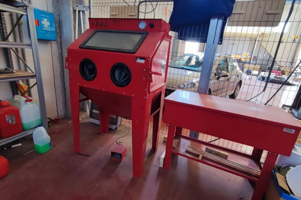 Продажа верфи по ремонту и техническому обслуживанию яхт в Аликанте (Испания)