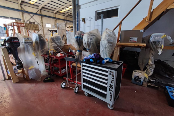 Продажа верфи по ремонту и техническому обслуживанию яхт в Аликанте (Испания)