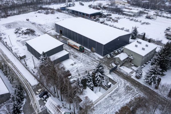 Продаж промислово-складських приміщень з офісом 2900 м2 та ділянкою 1,9 га, Хмельницька область, Богданівці