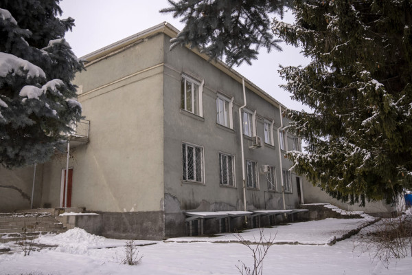 Продаж промислово-складських приміщень з офісом 2900 м2 та ділянкою 1,9 га, Хмельницька область, Богданівці