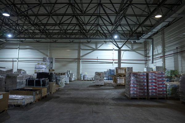 Продаж промислово-складських приміщень з офісом 2900 м2 та ділянкою 1,9 га, Хмельницька область, Богданівці