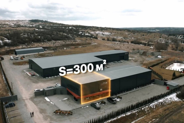 Продаж виробничо-складського комплексу 3458 м² біля м. Чернівці