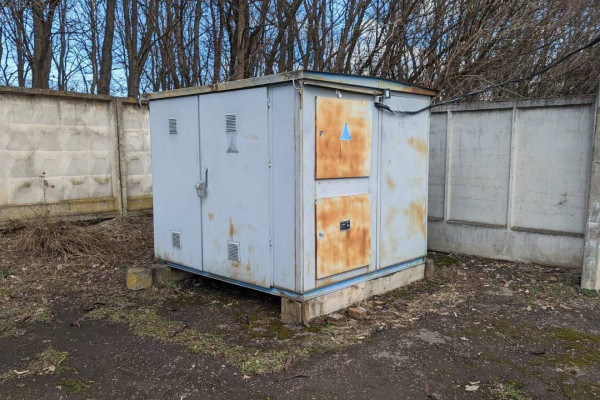 Warehouse complex with an office of 2270 m2, Chernivtsi for sale