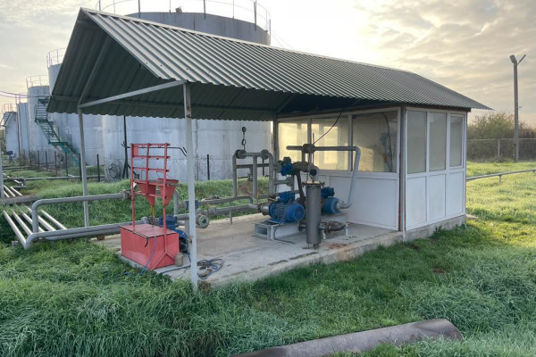 Oil refinery complex for storage and processing of petroleum products (Western Ukraine) for sale