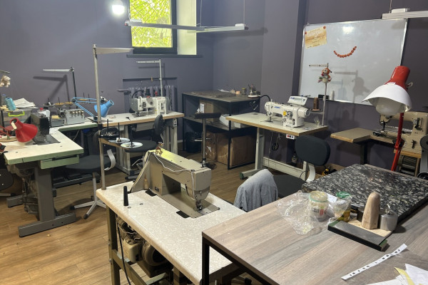 Продажа бизнеса по производству обуви, сумок и аксессуаров в Киеве