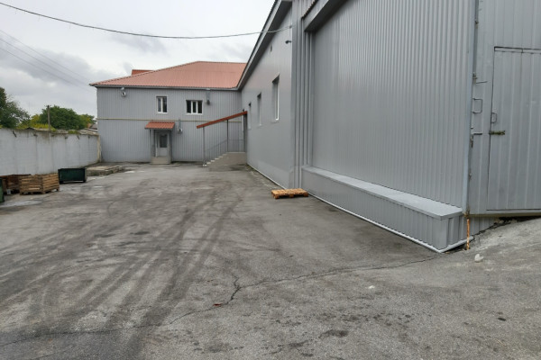 Food production complex 2800 m2, Vinnytsia region for sale