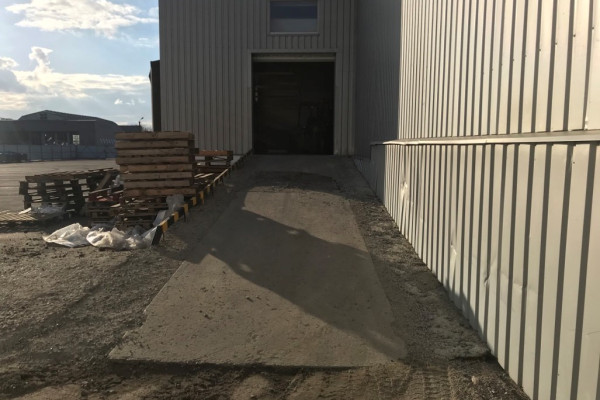 Продажа комплекса складских помещений с офисом 2821 м2 и участком 2,22 га, г. Винница