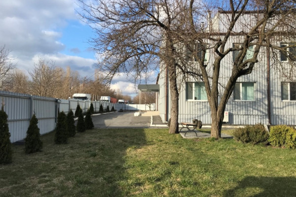 Продажа комплекса складских помещений с офисом 2821 м2 и участком 2,22 га, г. Винница
