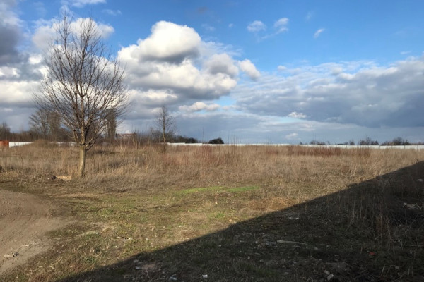 Продажа комплекса складских помещений с офисом 2821 м2 и участком 2,22 га, г. Винница