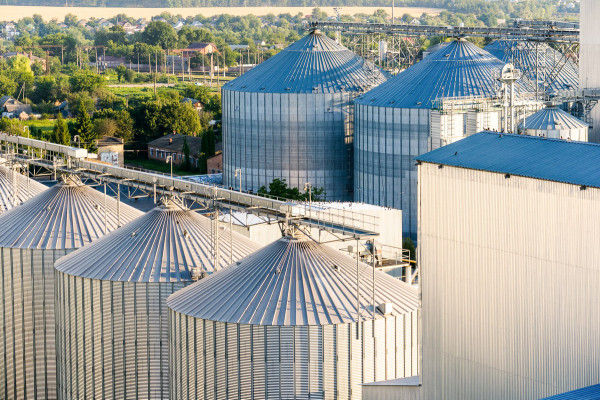 Мироновский завод по изготовлению круп и комбикормов