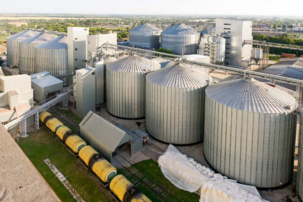 Мироновский завод по изготовлению круп и комбикормов