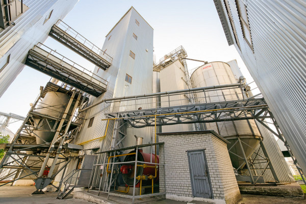 Мироновский завод по изготовлению круп и комбикормов