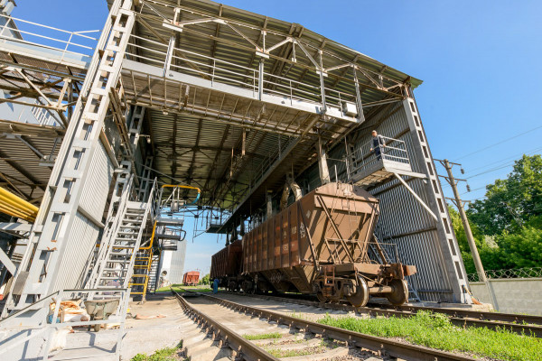 Мироновский завод по изготовлению круп и комбикормов