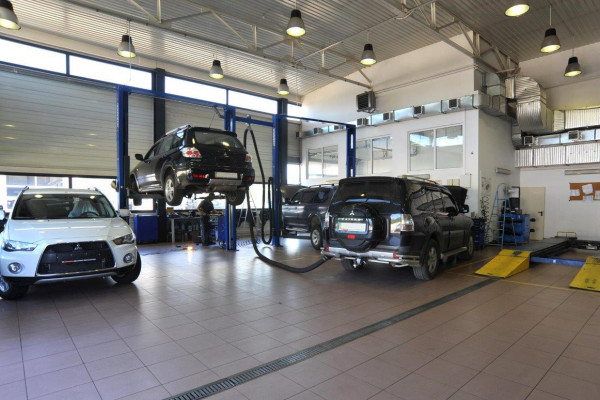 Центр по продаже и сервисному обслуживанию автомобилей "Автопарк"