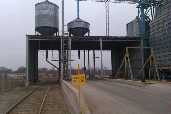 Элеваторный комплекс по переработке и хранению зерновых культур на 20 000 тонн