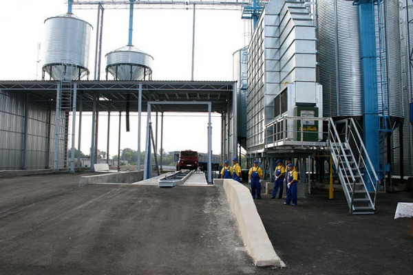 Элеваторный комплекс по переработке и хранению зерновых культур на 20 000 тонн