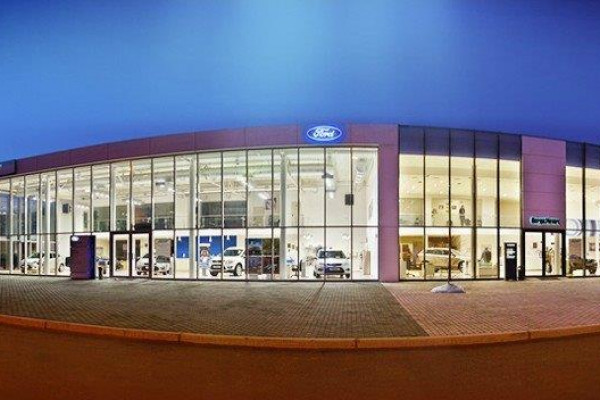 Центр по продаже и сервисному обслуживанию автомобилей "Автопарк"