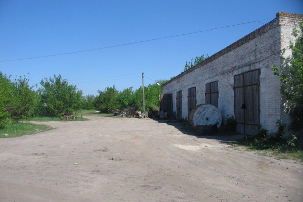 Кирпичный завод с карьером глины в Черкасской области