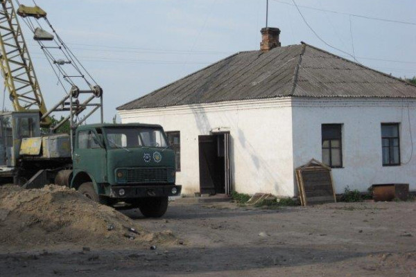 Кирпичный завод с карьером глины в Черкасской области