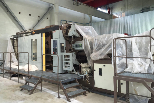 Промышленная недвижимость 16 000 м2 под различные виды производства в Киевской области