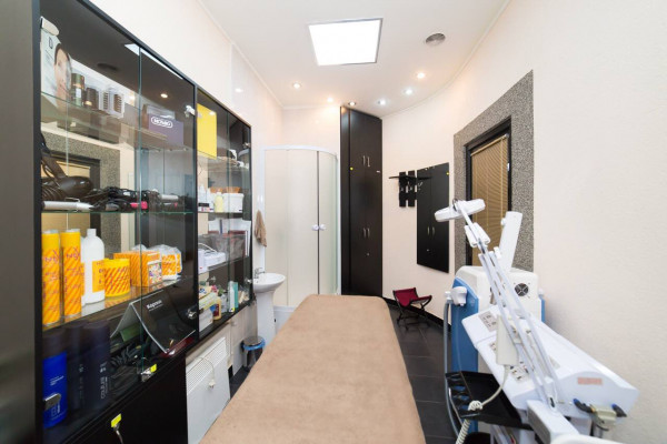 Салон красоты в Вышгороде