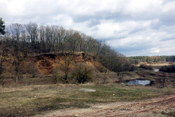 Saponite mining and saponite flour production