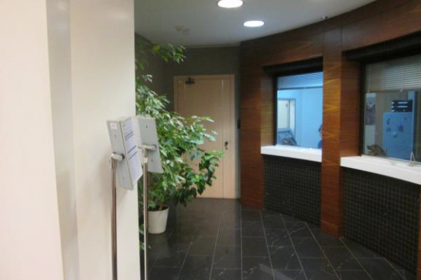 Продажа офисных помещений в г. Киеве на пл. Победы