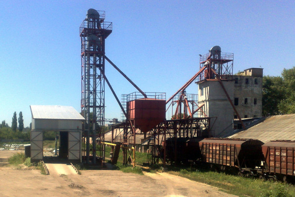 Комплекс строений зерновой логистики