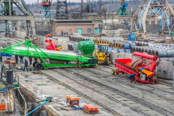 Marine grain terminal  "Agria"
