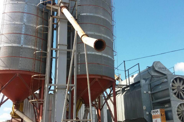 Компания в сфере зернового трейдинга с элеватором 7000 тонн хранения в Харьковской области