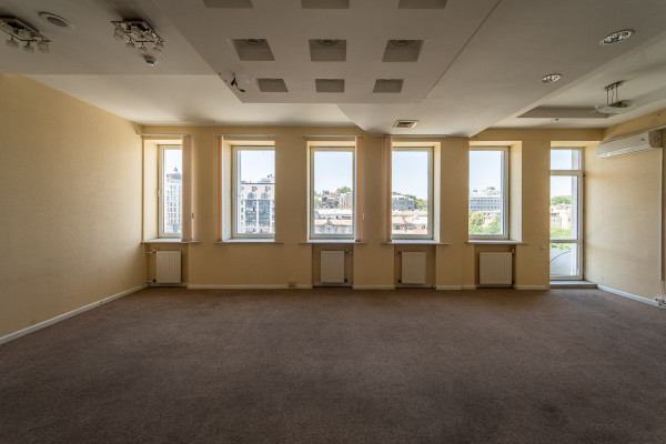 Ready-made rental business in the field of commercial real estate (retail and office) in Odessa