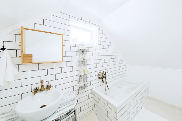 Продаж готельного комплексу Кантрі-клуб «Тиша» в Карпатах