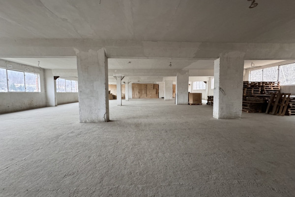 Продаж виробничо-промислового комплексу 10 000 м2 на Львівщині