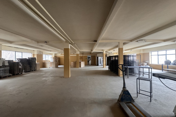 Продаж виробничо-промислового комплексу 10 000 м2 на Львівщині