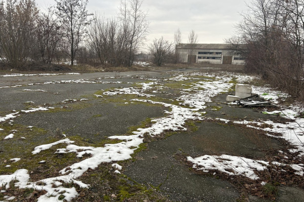 Продажа имущественного комплекса: 3450 м2 и 4,3 га в Барышевке, Киевская область