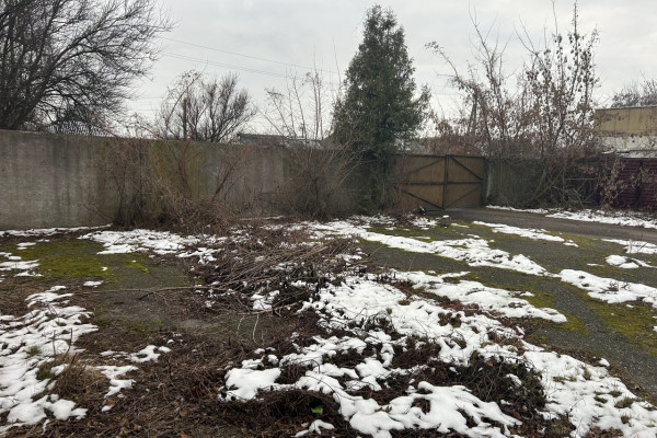 Продажа имущественного комплекса: 3450 м2 и 4,3 га в Барышевке, Киевская область