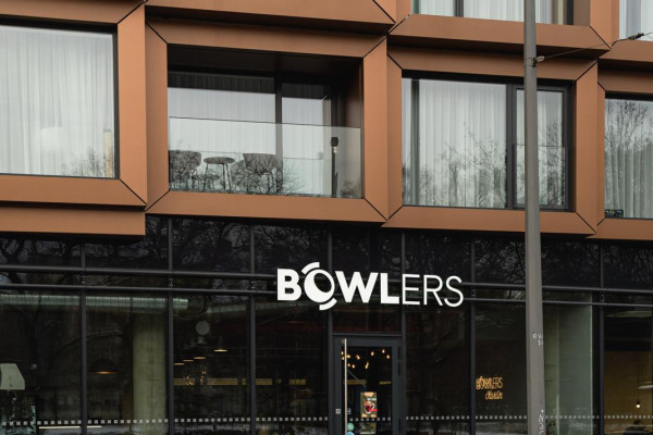 Продается прибыльная сеть ресторанов-бистро Bowlers в Праге