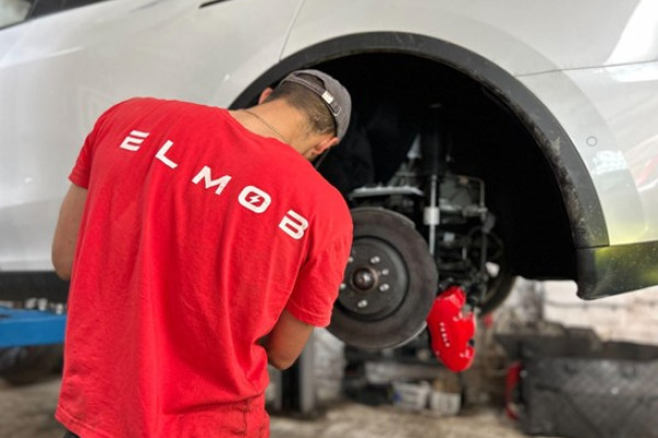 ELMOB US - Investments in Tesla Car Service in California