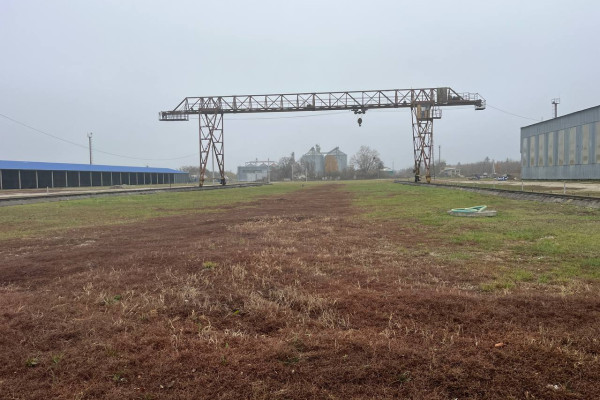 Продаж промислово-складського комплексу 8400 м2, 6,4 га, Тернопільська область