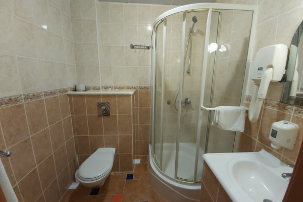 Продажа отеля категории 3 звезды во Львове