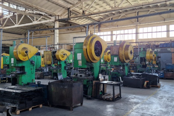 Industrial complex of mechanical engineering 12,000 m2 in Poltava for sale